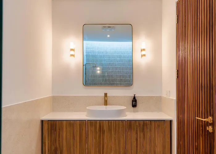 Stylish 2br - Close To Bingin Holiday home *